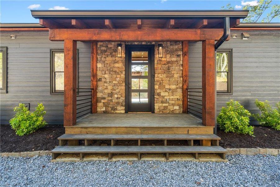 Exterior details and patio area of a home in , Mineral Bluff (Image 29).