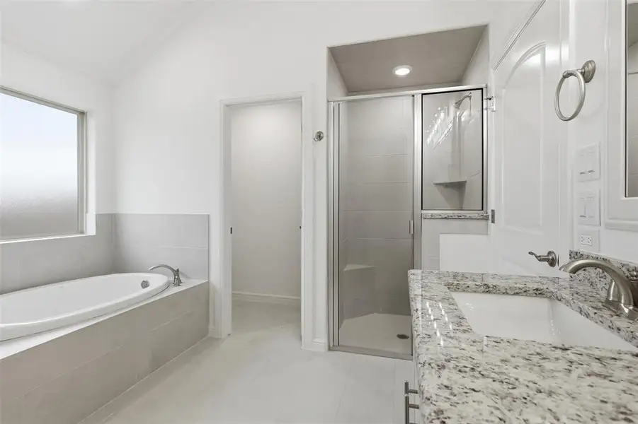 Furnished interior view inside a new home in , Tolar (Image 14).