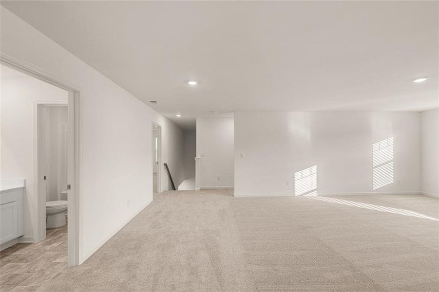 Spacious, unfurnished interior of a new home in Independence, Loganville (Image 39).