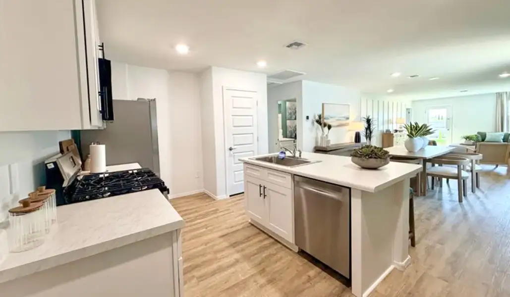 Furnished interior view inside a new home in Sorrel Ridge Estates, Tucson (Image 7).