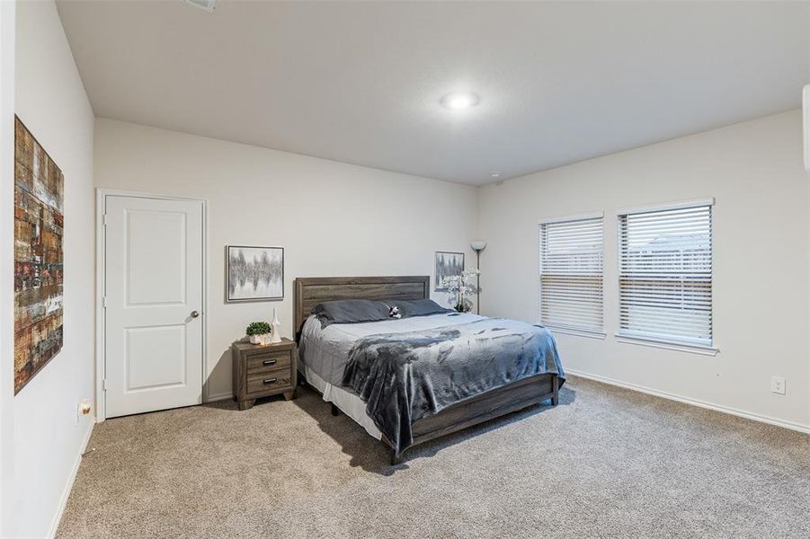 Furnished interior view inside a new home in , Providence Village (Image 16).