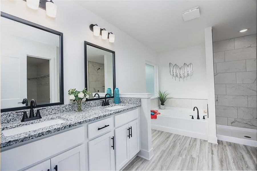 Furnished interior view inside a new home in Briarwood, Alachua (Image 18).
