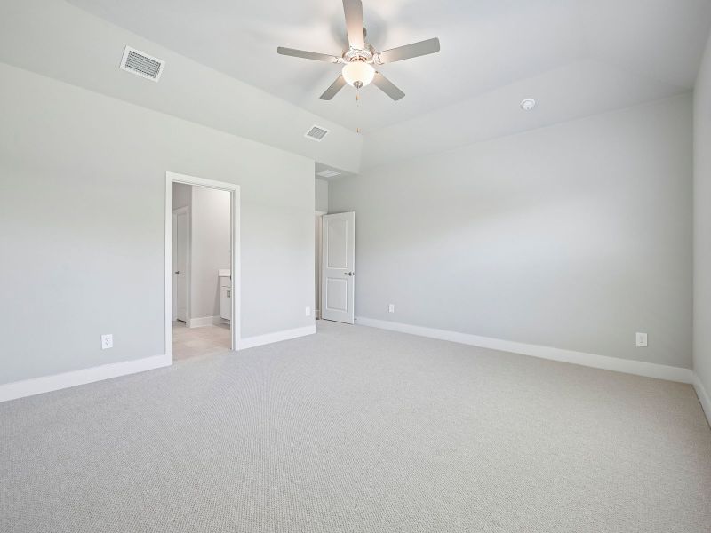 Spacious, unfurnished interior of a new home in Lakehaven - Premier Series, Farmersville (Image 17). Spacious, unfurnished interior of a new home in Lakehaven - Premier Series, Farmersville (Image 17).