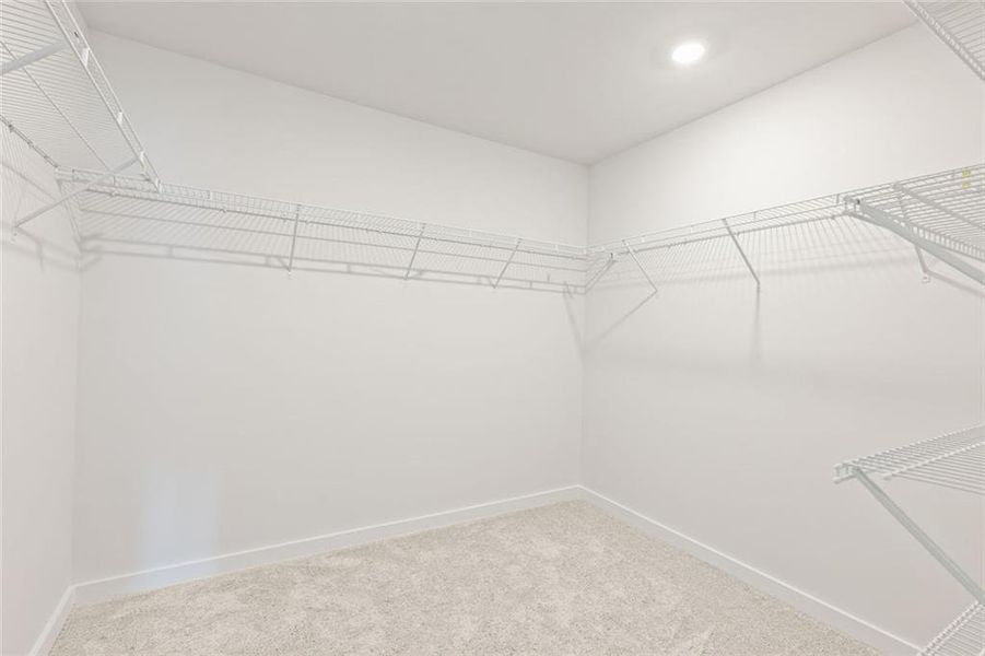 Spacious, unfurnished interior of a new home in , Lawrenceville (Image 22).