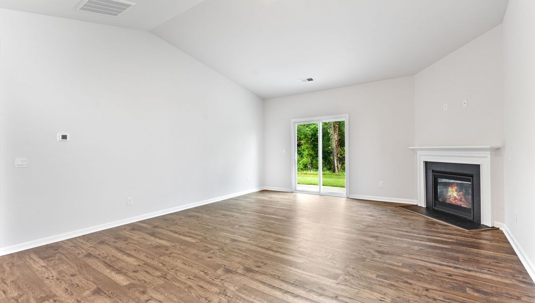 Representative unfurnished interior of a home built from the Davidson by D.R. Horton in Brookside Farms, Greer (Image 16).