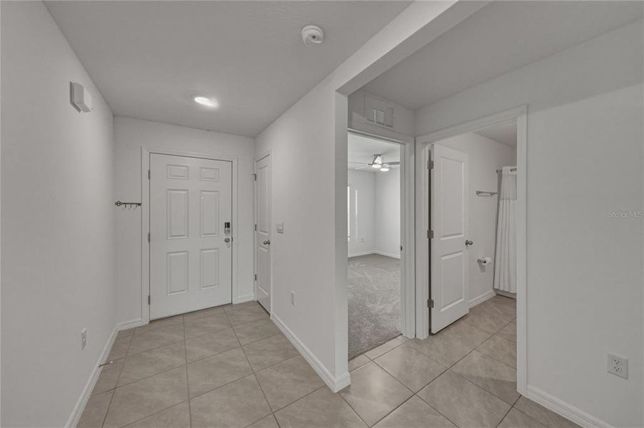 Spacious, unfurnished interior of a new home in Berry Bay, Wimauma (Image 21).