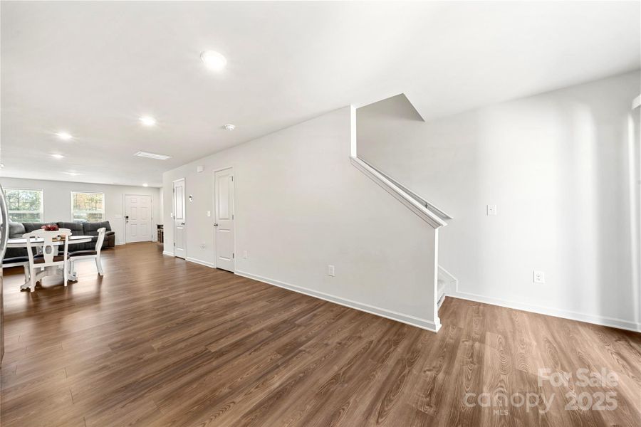 Spacious, unfurnished interior of a new home in , Lincolnton (Image 19).