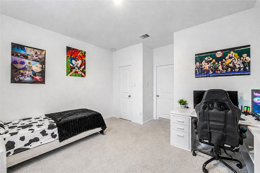 Furnished interior view inside a new home in Harvest Green, Richmond (Image 33).