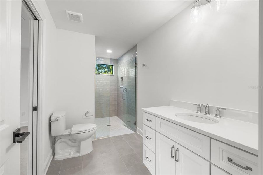 Furnished interior view inside a new home in , Tampa (Image 4).