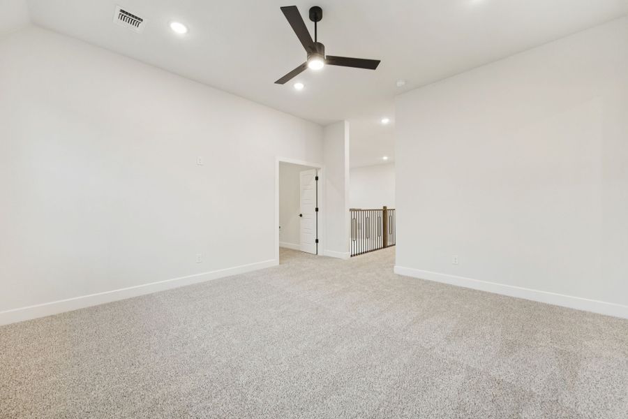 Spacious, unfurnished interior of a new home in The Grove Frisco, Frisco (Image 34).