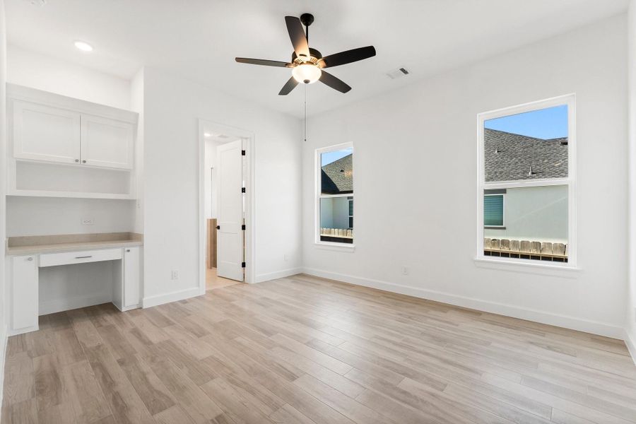 Spacious, unfurnished interior of a new home in , Spring (Image 19). Spacious, unfurnished interior of a new home in , Spring (Image 19).