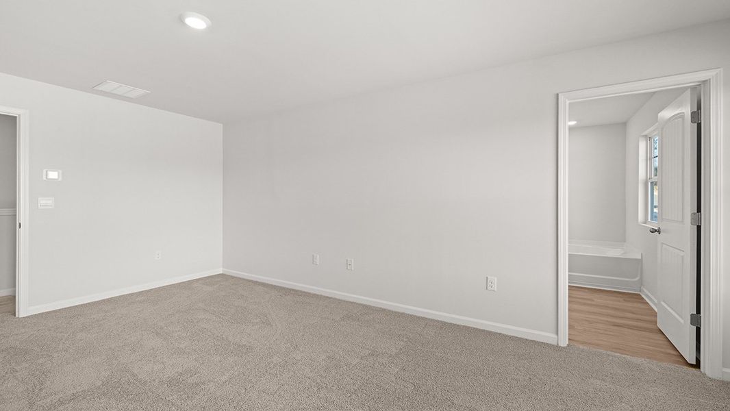 Spacious, unfurnished interior of a new home in Hughes Court, Dawsonville (Image 26). Spacious, unfurnished interior of a new home in Hughes Court, Dawsonville (Image 26).
