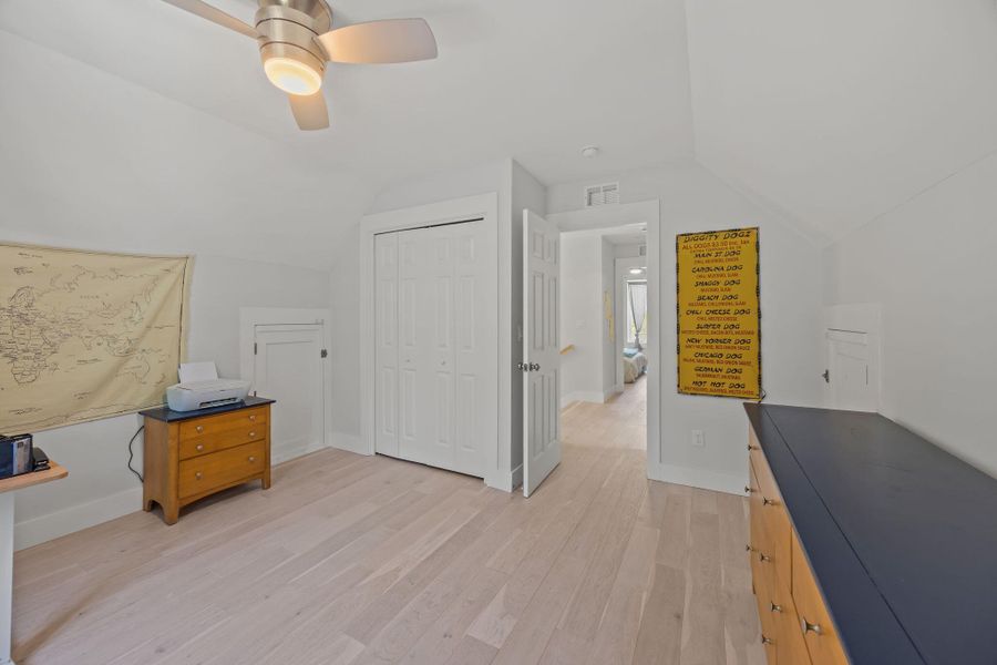 Spacious, unfurnished interior of a new home in , Johns Island (Image 20).