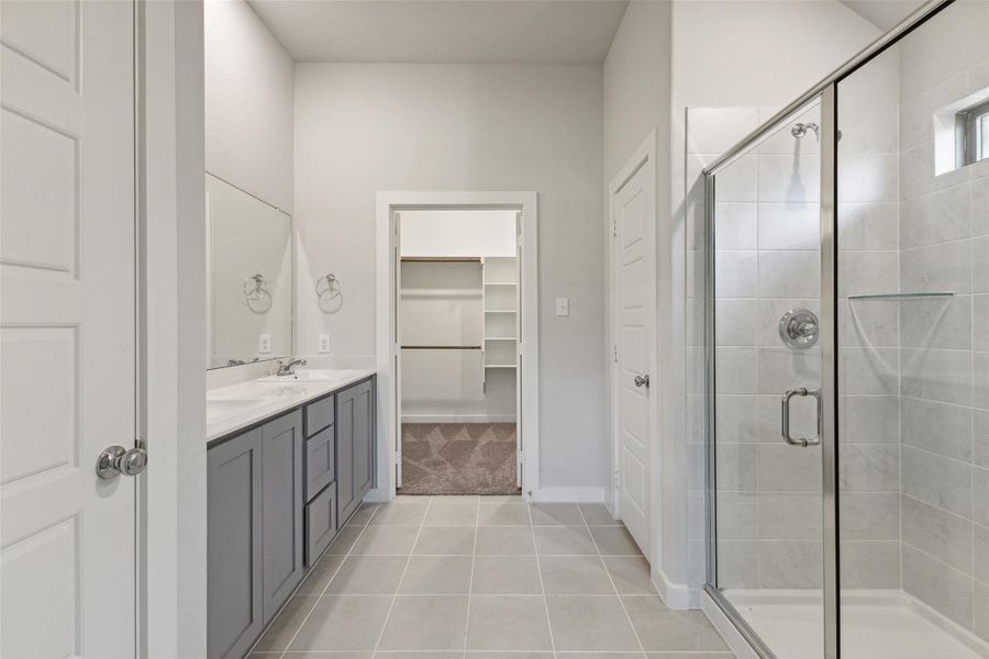 Furnished interior view inside a new home in Trinity Ranch, Elgin (Image 3). Furnished interior view inside a new home in Trinity Ranch, Elgin (Image 3).