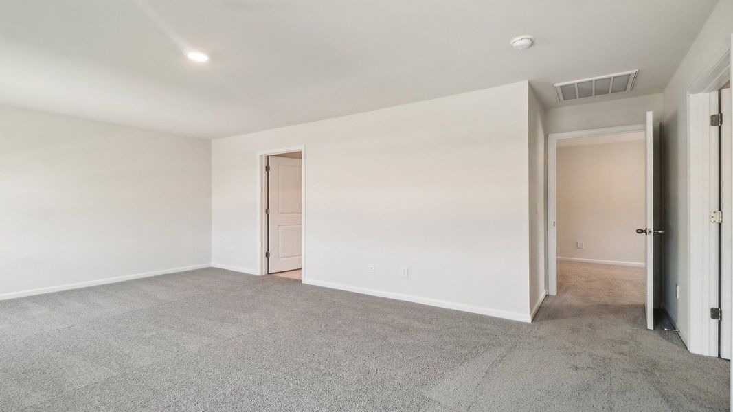 Representative unfurnished interior of a home built from the ROBIE by D.R. Horton in Gates Village, Lugoff (Image 19).