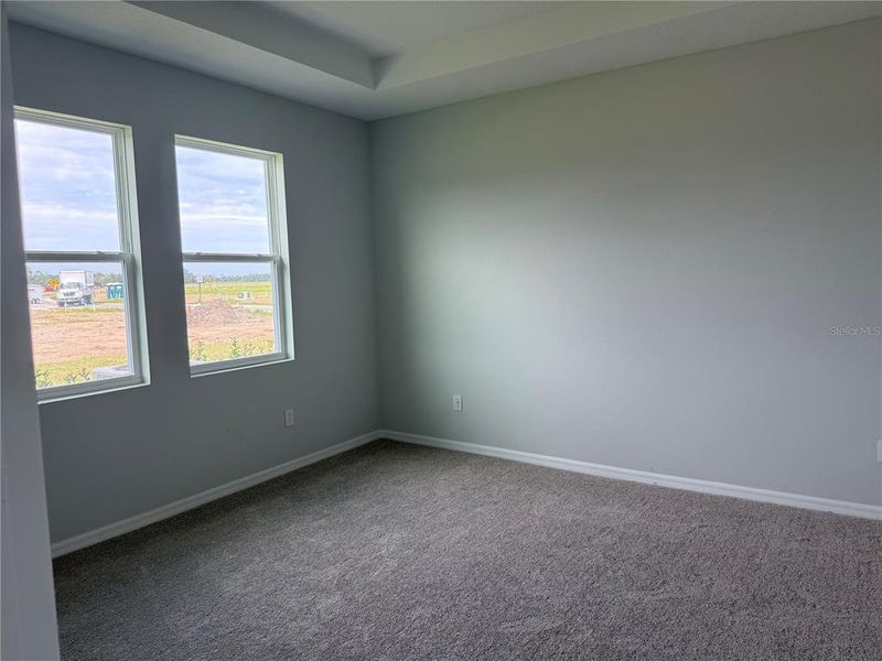 Spacious, unfurnished interior of a new home in Oakfield Trails Traditional, Parrish (Image 19).