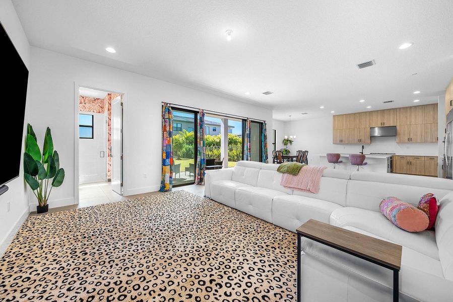 023-8260RoyalCountyDownRoad-BocaRaton-FL