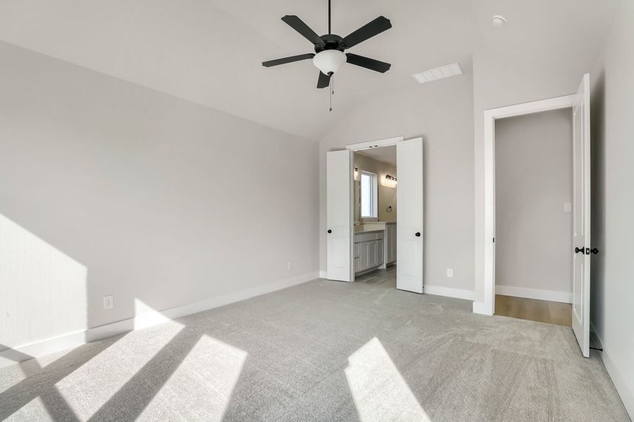 2613 Grinnel - Primary Bedroom
