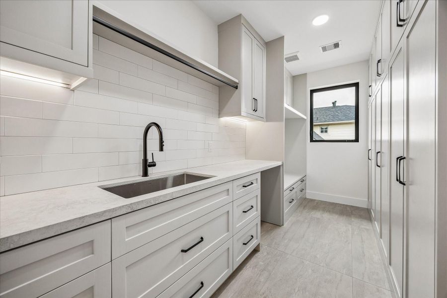 Furnished interior view inside a new home in , Houston (Image 29).