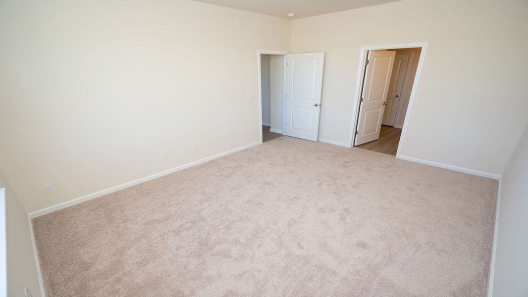 Representative unfurnished interior of a home built from the CALI by D.R. Horton in Island Green, Myrtle Beach (Image 36).