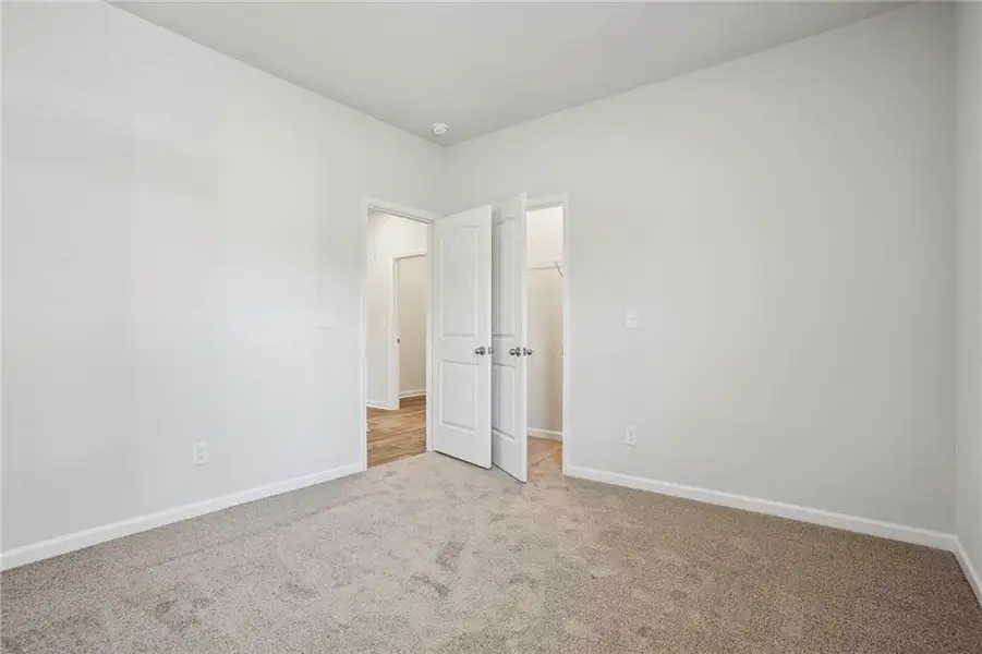 Spacious, unfurnished interior of a new home in Conner Springs, Social Circle (Image 33).