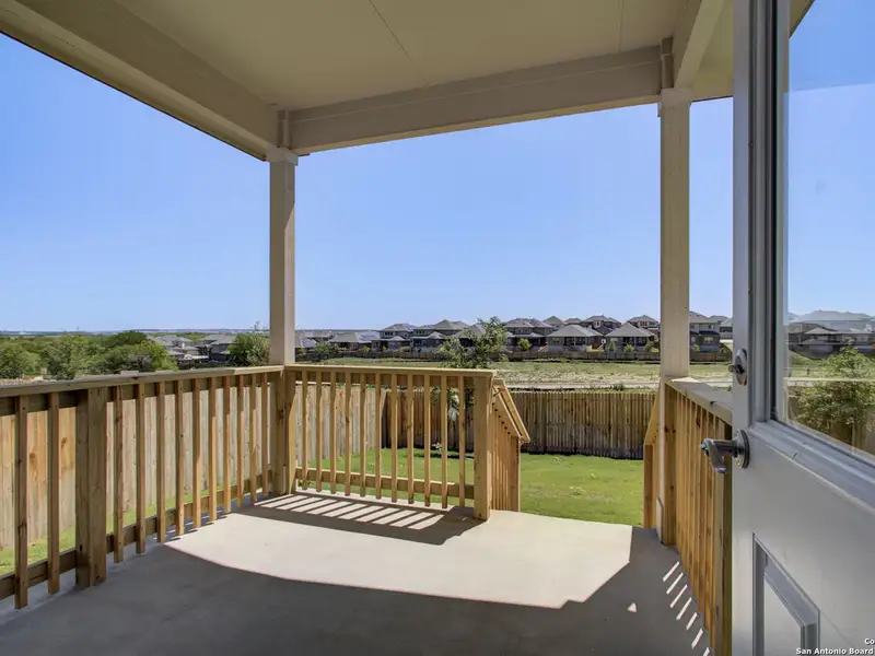 Exterior details and patio area of a home in Comanche Ridge, San Antonio (Image 4).