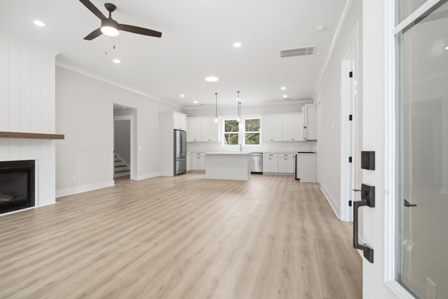 Spacious, unfurnished interior of a new home in , Meggett (Image 17).