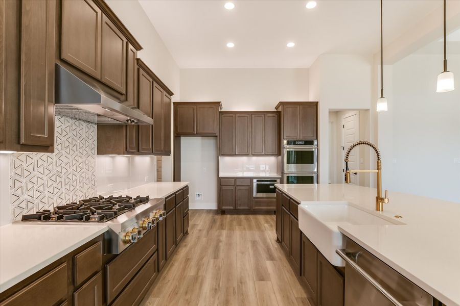 Representative furnished interior of a home built from the Avalon by Giddens Homes in Scofield Farms Estates, Georgetown (Image 125).