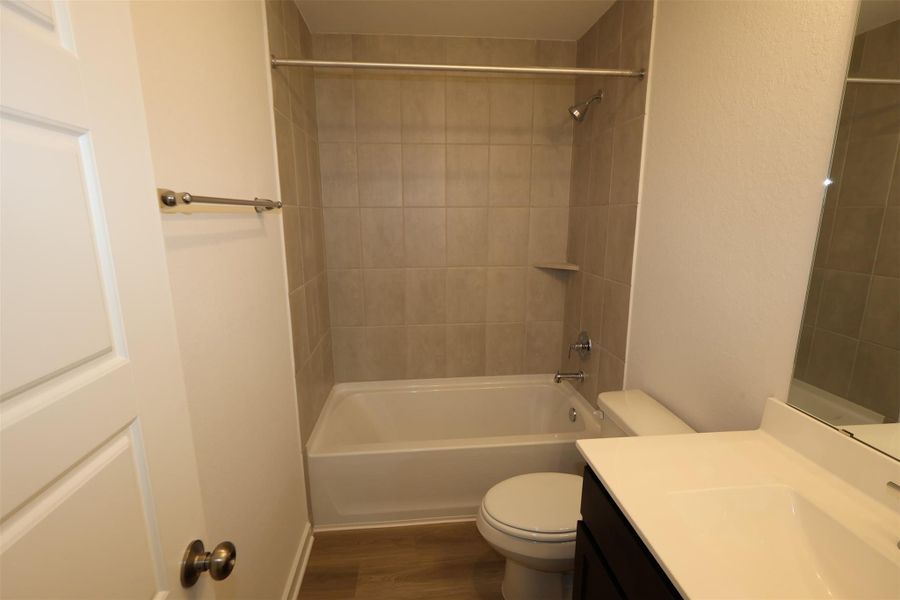 Image 29 of a home in Pinewood at Grand Texas.