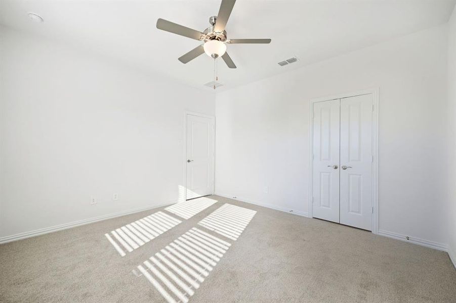 Photo is not of the actual home, but is an inspirational photo of builder’s model home and may depict options, furnishings, and/or decorator features that are not included.