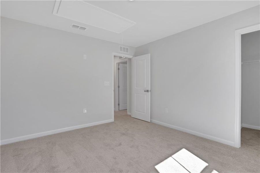 Spacious, unfurnished interior of a new home in Summertree, Stone Mountain (Image 22).