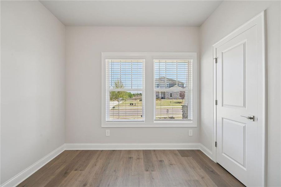Spacious, unfurnished interior of a new home in River Pointe, Monroe (Image 32).