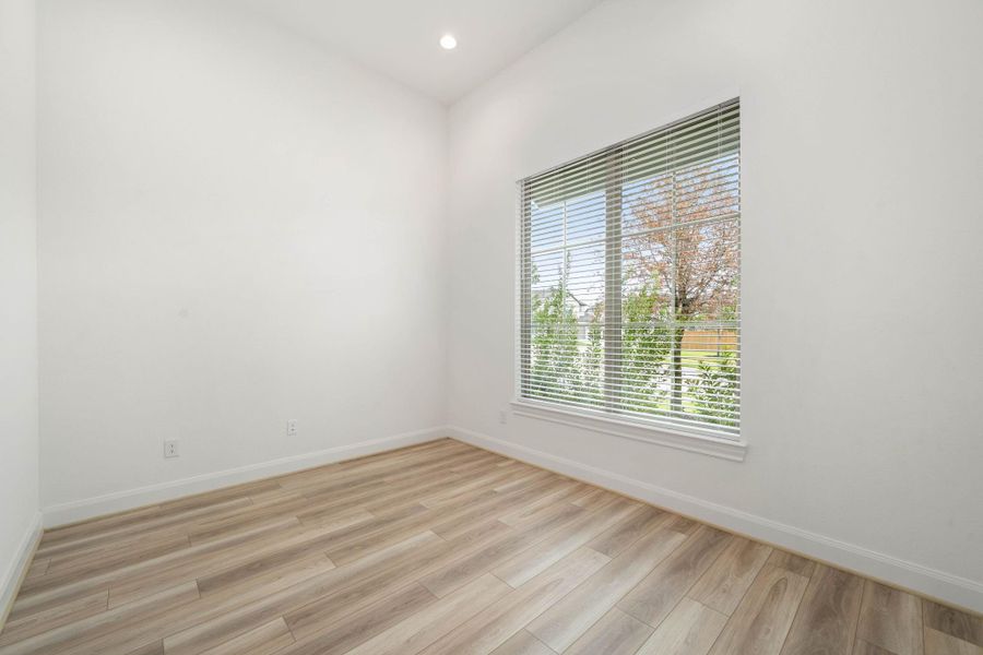 Spacious, unfurnished interior of a new home in Marvida, Cypress (Image 20).