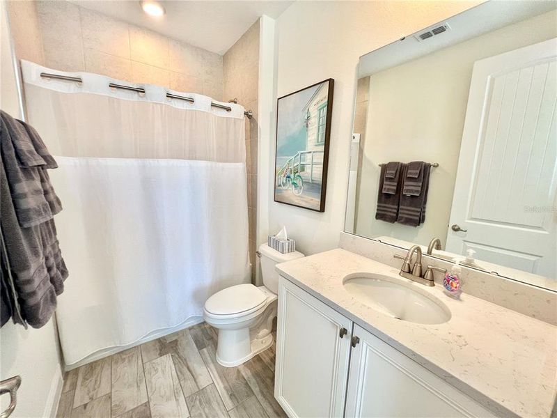 Furnished interior view inside a new home in , Kissimmee (Image 14).