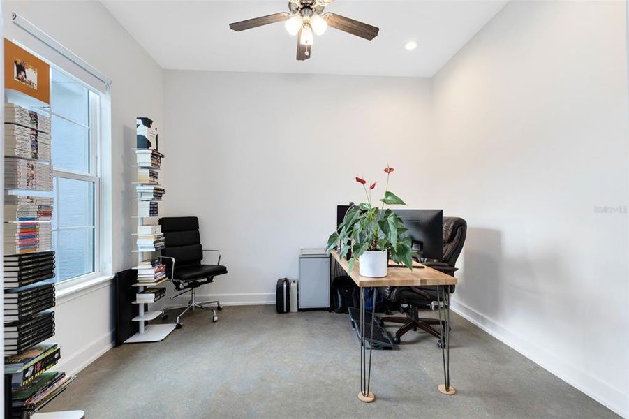 Furnished interior view inside a new home in , Daytona Beach (Image 15).