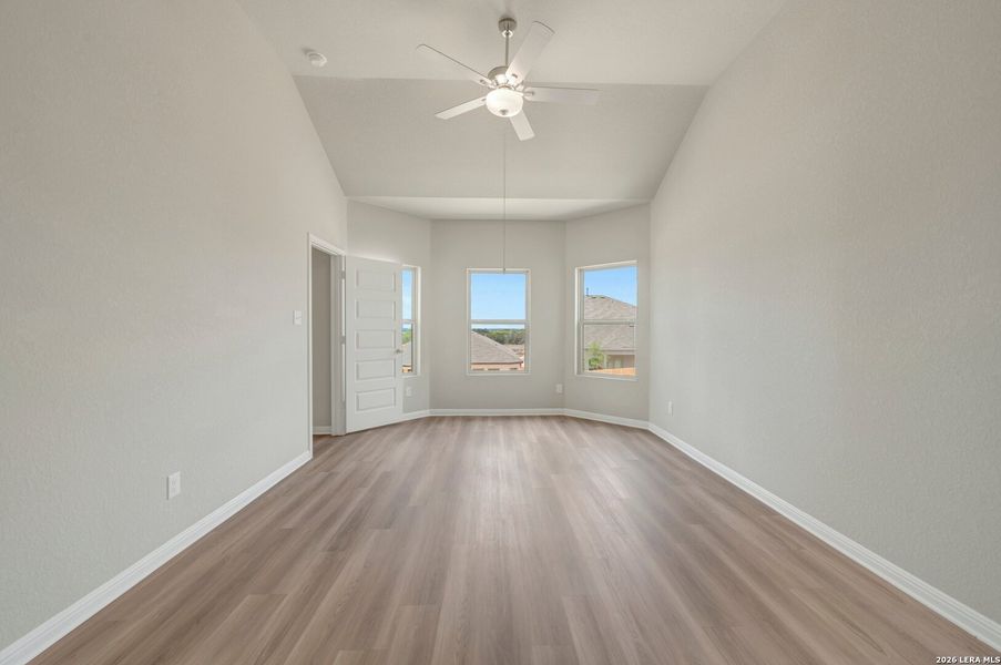 Spacious, unfurnished interior of a new home in Mesquite Ridge, San Antonio (Image 42). Spacious, unfurnished interior of a new home in Mesquite Ridge, San Antonio (Image 42).