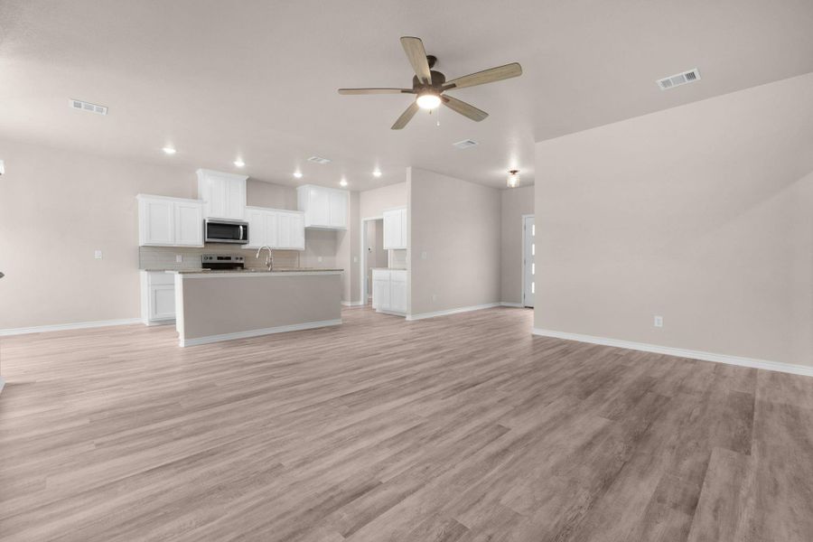 Spacious, unfurnished interior of a new home in , Burnet (Image 19). Spacious, unfurnished interior of a new home in , Burnet (Image 19).