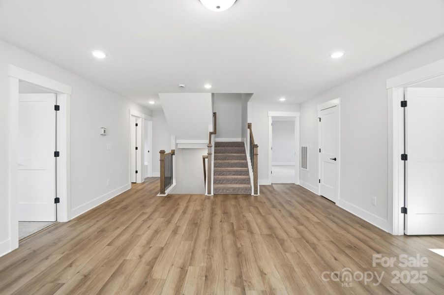 Spacious, unfurnished interior of a new home in Summerlin, Mooresville (Image 26).