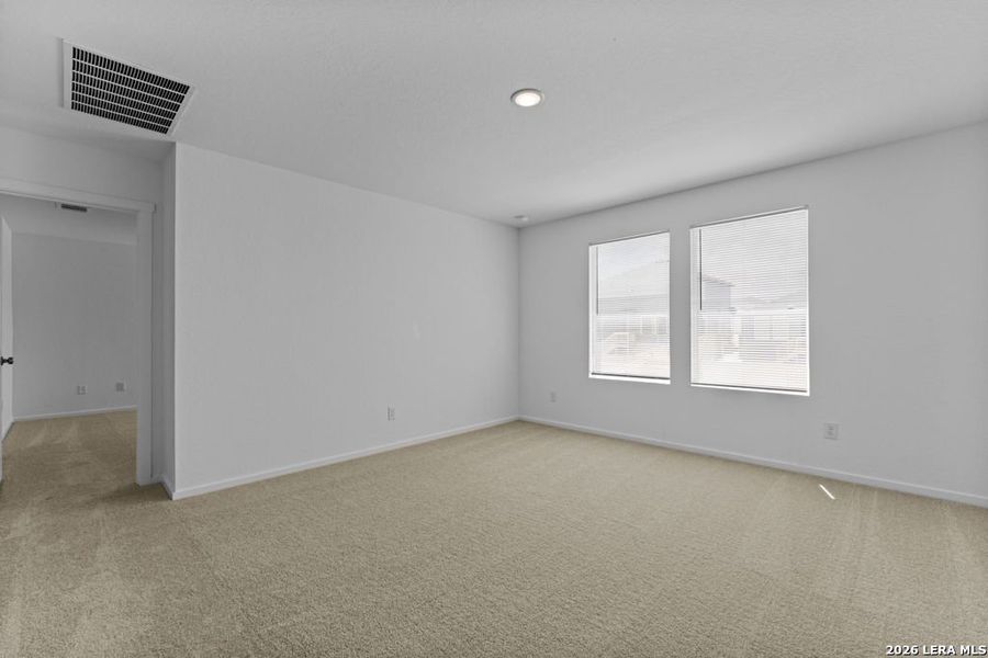 Spacious, unfurnished interior of a new home in Grace Valley, Marion (Image 23).