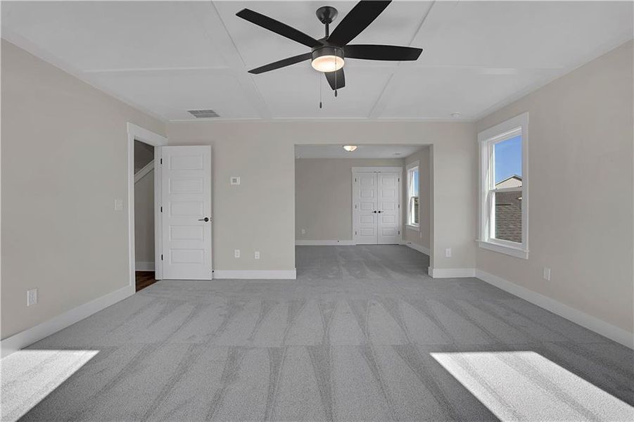 Spacious, unfurnished interior of a new home in Twin Lakes, Hoschton (Image 52).