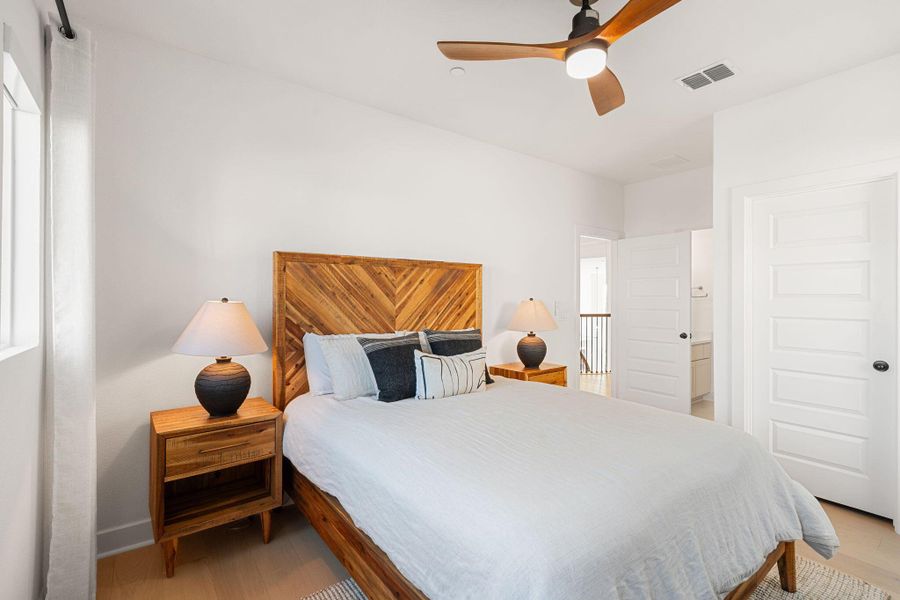 Furnished interior view inside a new home in Sweetwater - 60', Austin (Image 28).