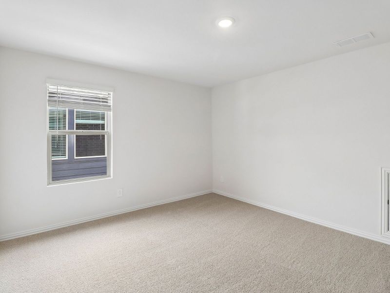 Spacious, unfurnished interior of a new home in Stella Hills, Denton (Image 21).