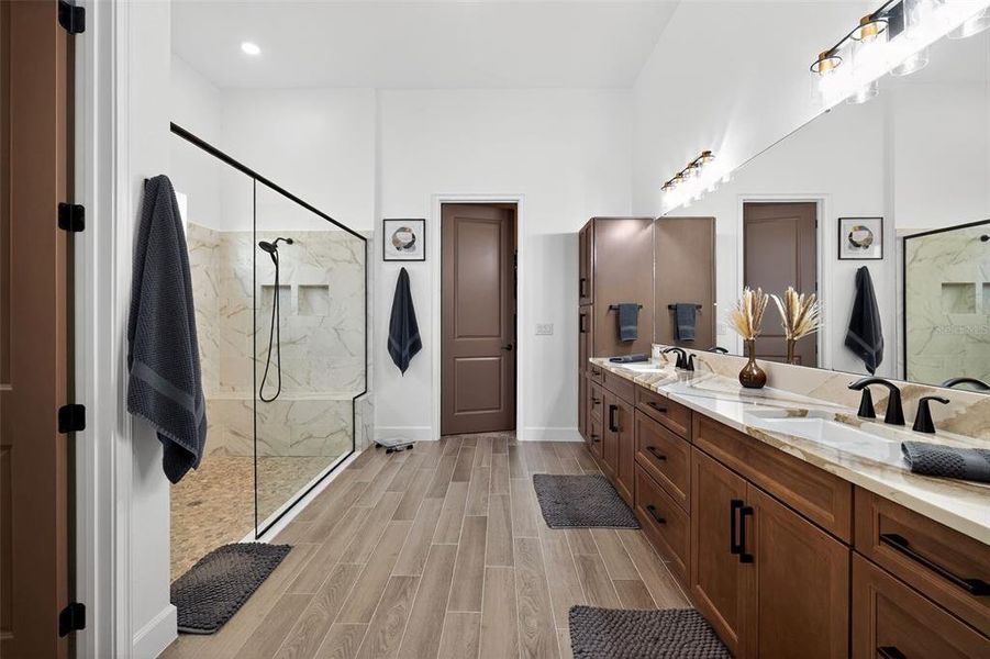 Furnished interior view inside a new home in , Apollo Beach (Image 8).