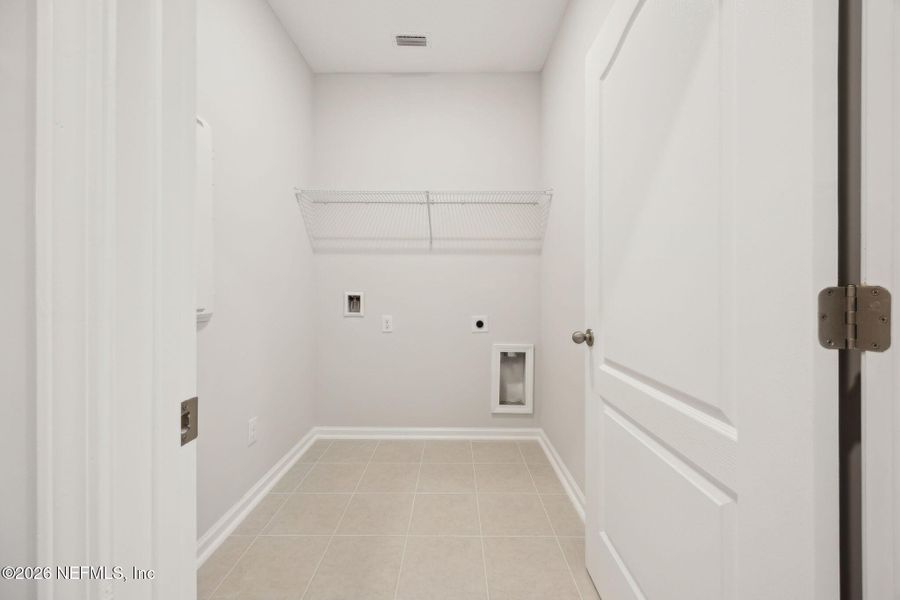 Spacious, unfurnished interior of a new home in , Jacksonville (Image 18). Spacious, unfurnished interior of a new home in , Jacksonville (Image 18).