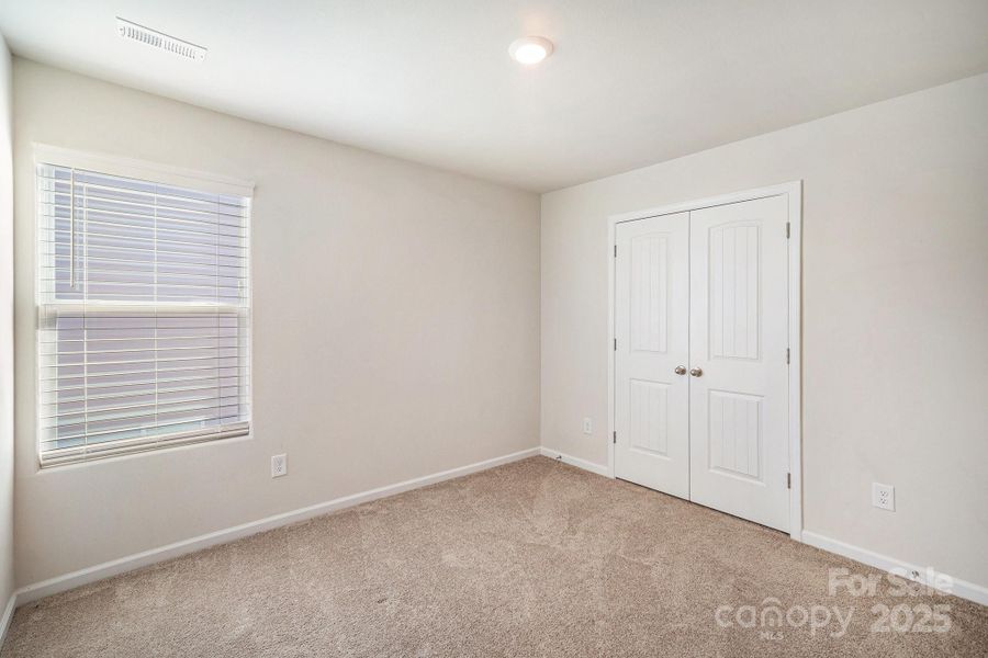 Spacious, unfurnished interior of a new home in , Shelby (Image 20).