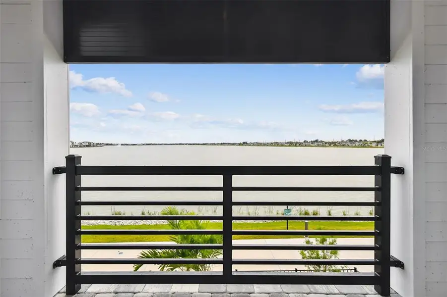 Exterior details and patio area of a home in , Sarasota (Image 3).