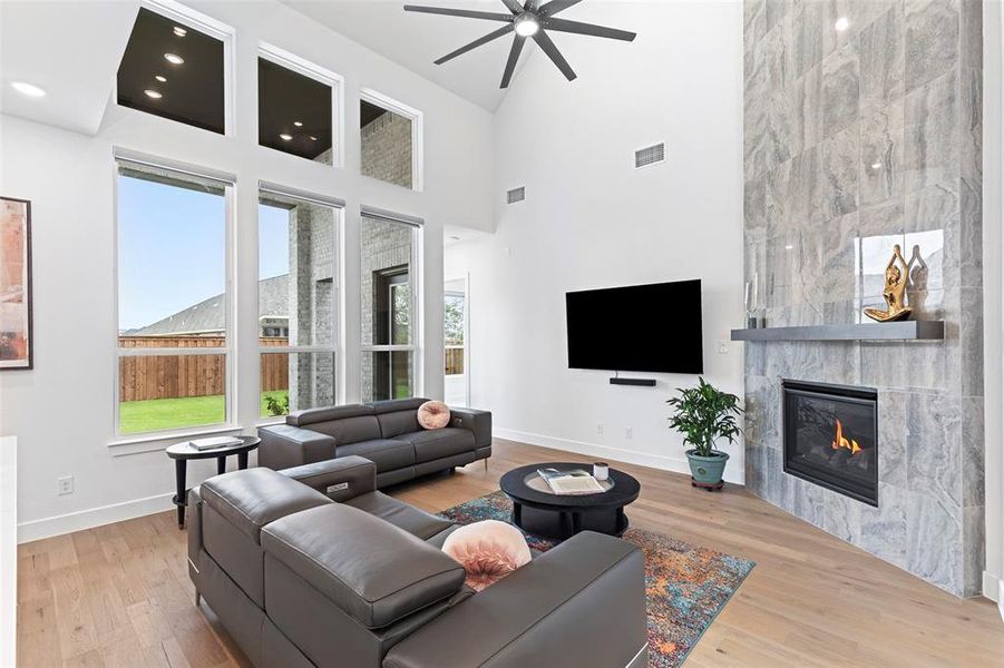 Furnished interior view inside a new home in , Prosper (Image 17).