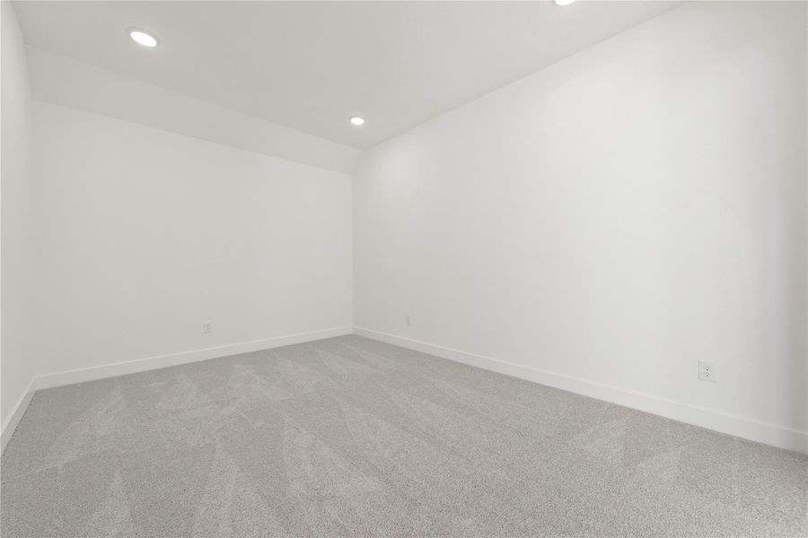 Spacious, unfurnished interior of a new home in ARTAVIA®, Conroe (Image 20).