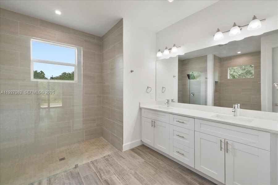 Furnished interior view inside a new home in , Lehigh Acres (Image 16).