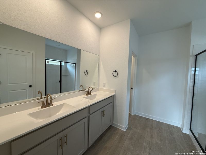 Furnished interior view inside a new home in Enclave at Hennersby Hollow 50's, San Antonio (Image 9).